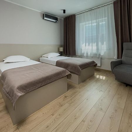 Vip Hotel Izmaił Zewnętrze zdjęcie