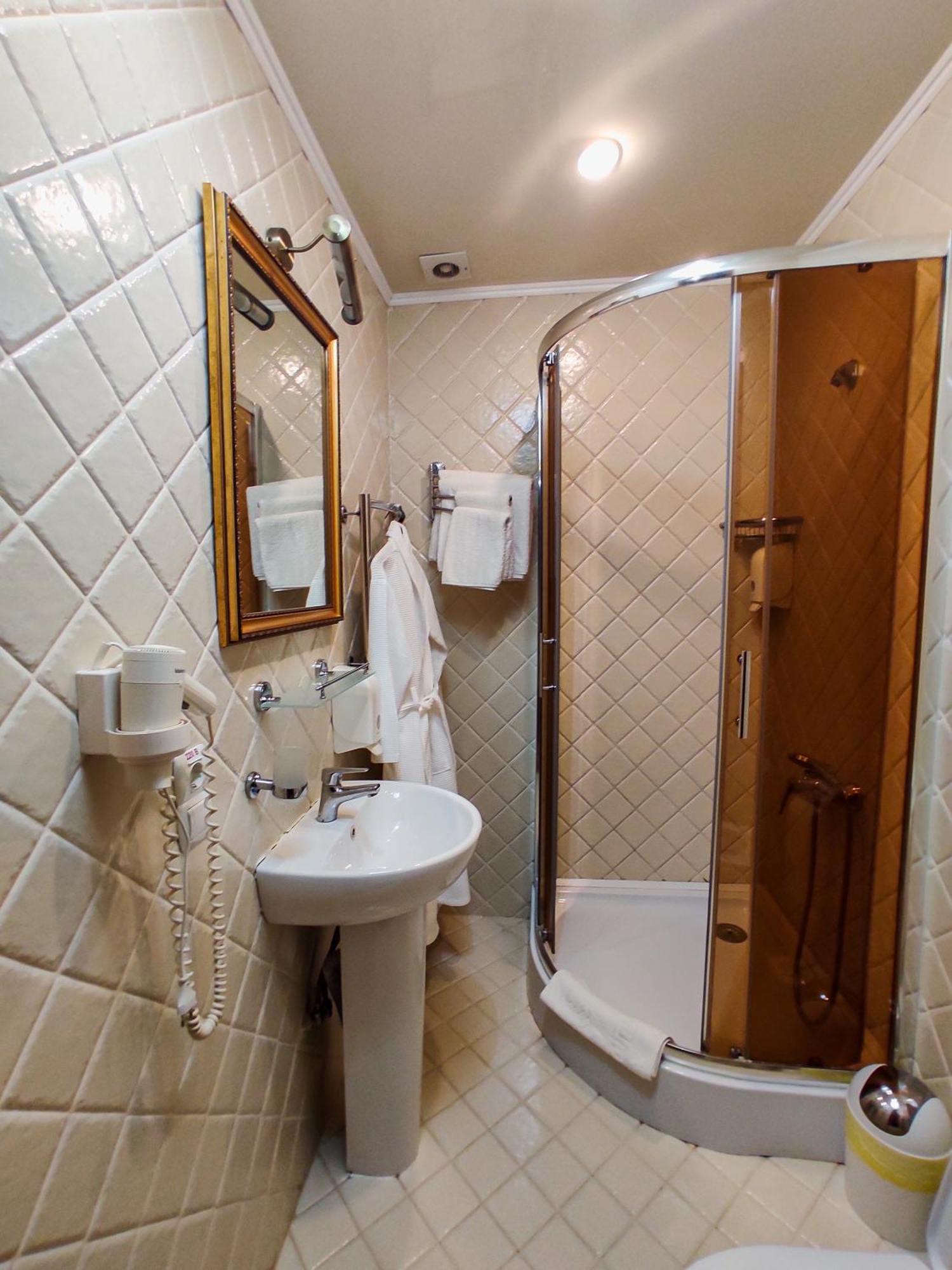 Vip Hotel Izmaił Zewnętrze zdjęcie