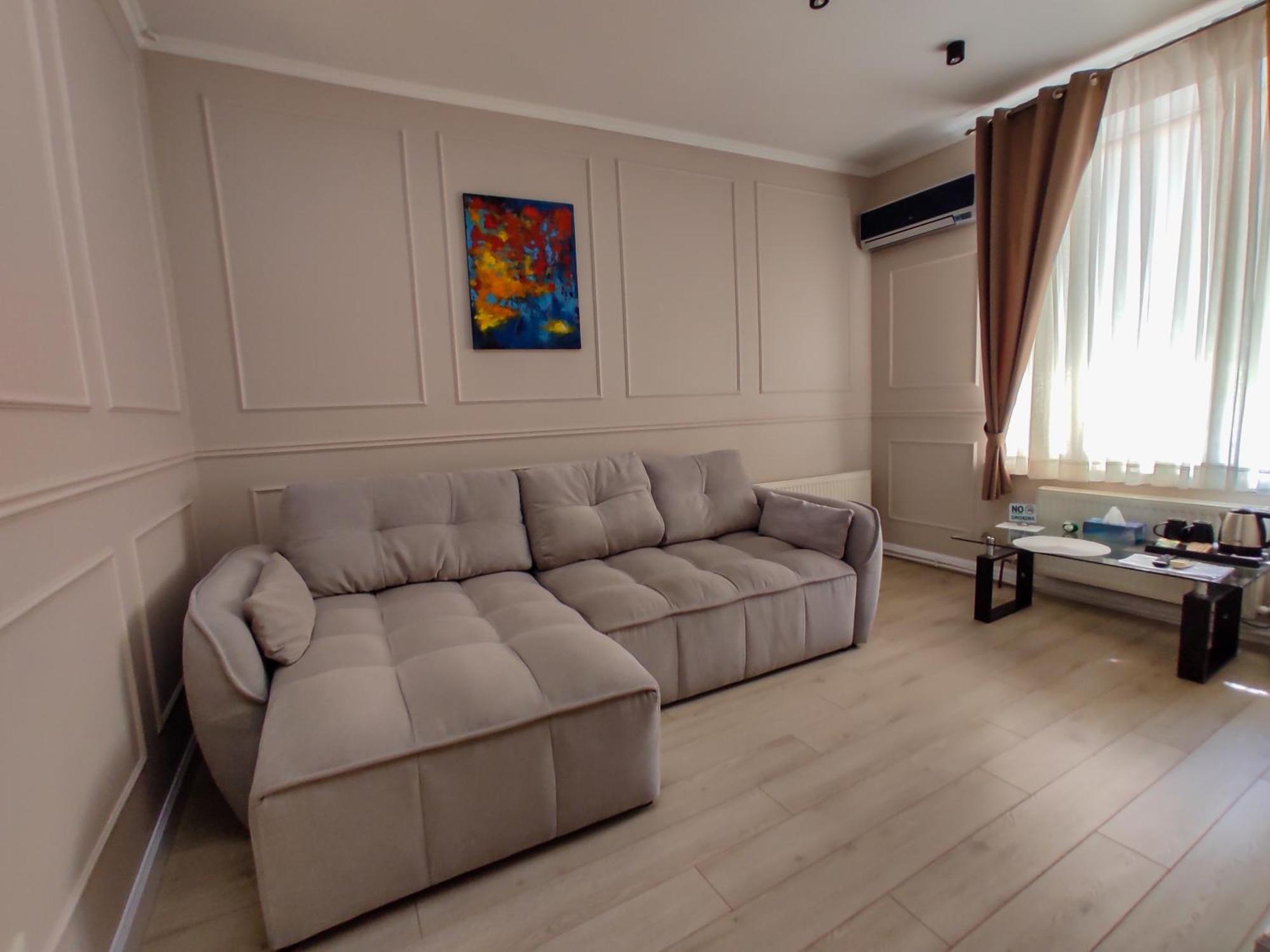 Vip Hotel Izmaił Zewnętrze zdjęcie