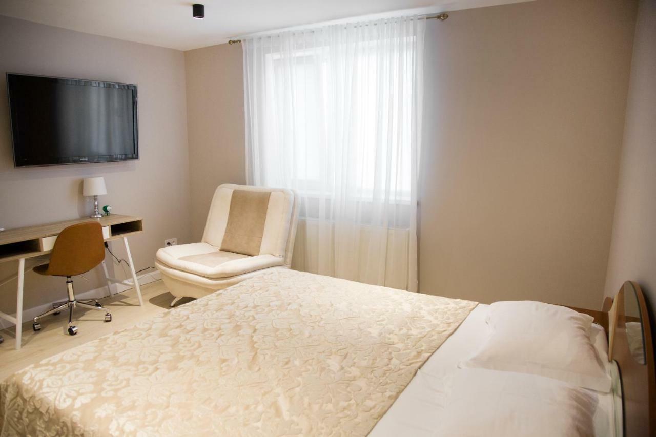 Vip Hotel Izmaił Zewnętrze zdjęcie