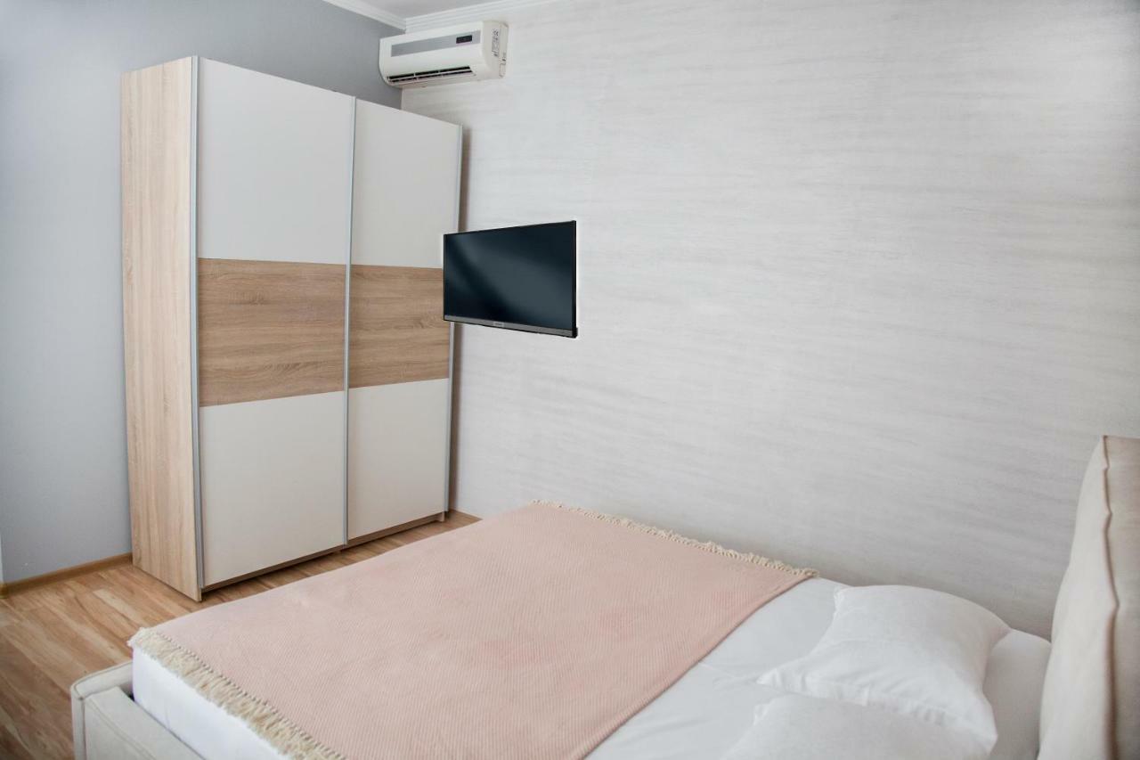 Vip Hotel Izmaił Zewnętrze zdjęcie